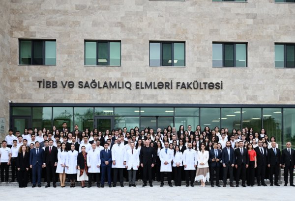 Prezident İlham Əliyev Qarabağ Universitetinin Klinikası binasının, Tibb və sağlamlıq elmləri fakültəsinin tədris korpusunun açılışında iştirak edib (FOTO/VİDEO)