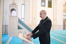 Prezident İlham Əliyev Hadrut qəsəbəsində inşa olunmuş məscidin açılışında iştirak edib (FOTO)