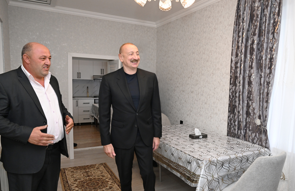 Prezident İlham Əliyev Xocavənd rayonunun Qırmızı Bazar qəsəbəsində olub (FOTO)