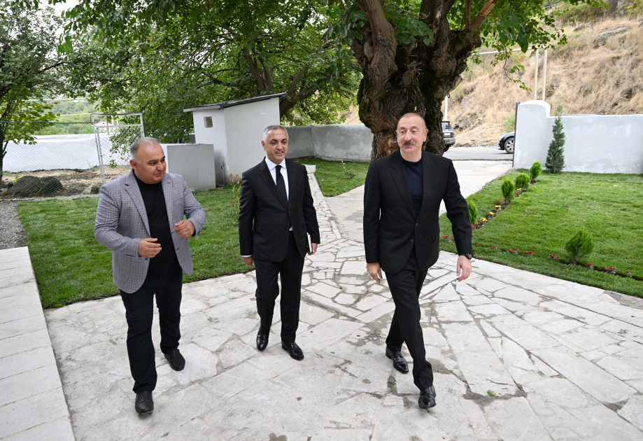 Prezident İlham Əliyev Xocalı rayonunun Şuşakənd kəndində olub (FOTO)