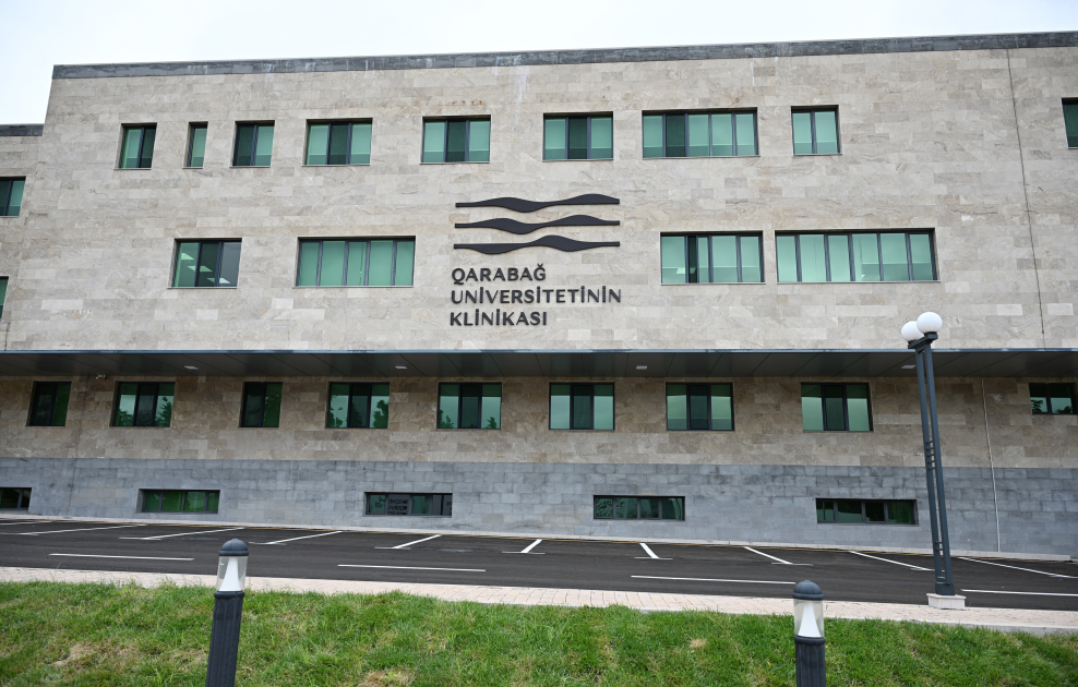 Prezident İlham Əliyev Qarabağ Universitetinin Klinikası binasının, Tibb və sağlamlıq elmləri fakültəsinin tədris korpusunun açılışında iştirak edib (FOTO)