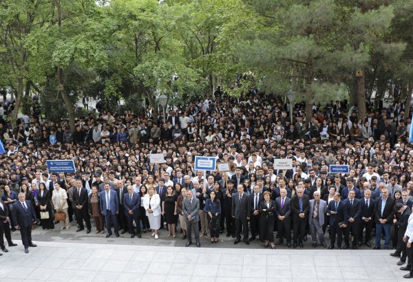 AzMİU-da “Bilik Günü”: Yeni tədris ilinə böyük ümidlərlə start verildi (FOTO)