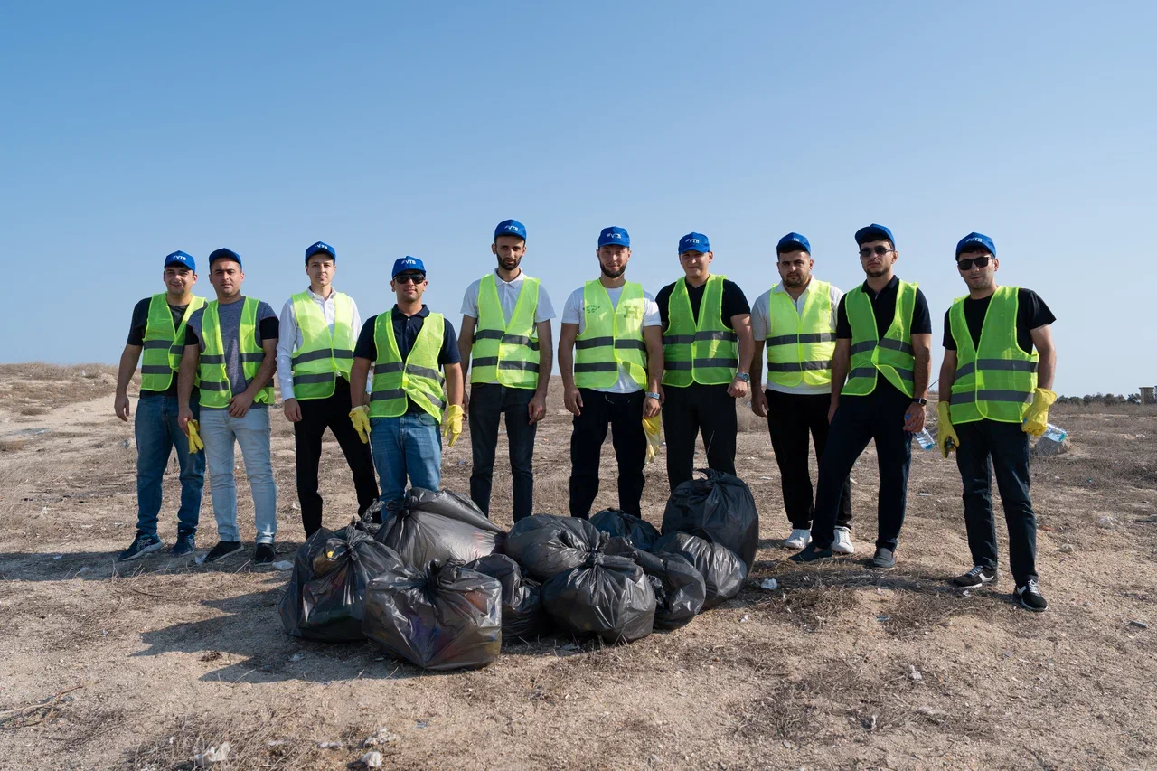 VTB (Azərbaycan)ın əməkdaşları Bilgəh çimərliyində növbəti təmizlik aksiyası keçirdilər (FOTO)