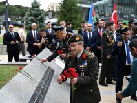 Türkiyənin Baş Qərargah rəisi Azərbaycana gəlib (FOTO)