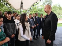 Prezident İlham Əliyev Xocalının Badara, Daşbulaq, Seyidbəyli və Şuşakənd kəndlərinin sakinləri ilə görüşüb (FOTO)