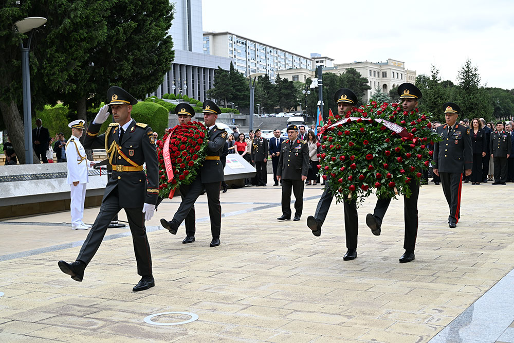 Türkiyənin Baş Qərargah rəisi Azərbaycana gəlib (FOTO)