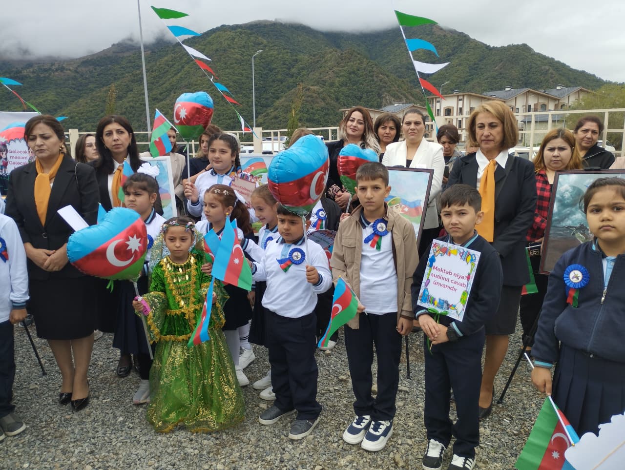 33 ildən sonra, Kəlbəcərdə ilk zəng çalınıb (FOTO)