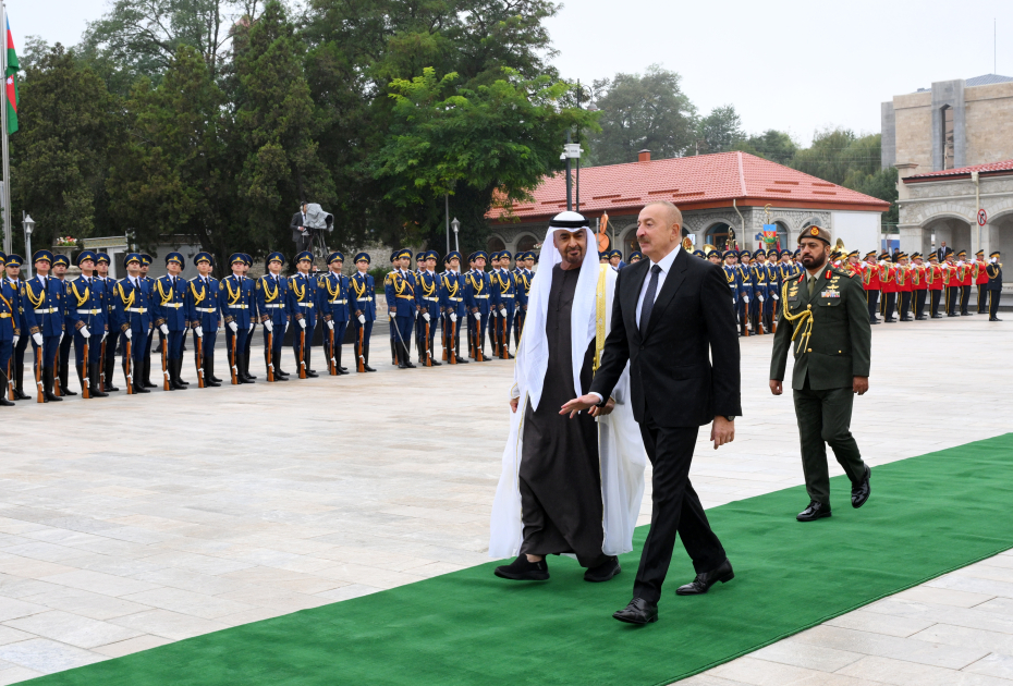 Birləşmiş Ərəb Əmirliklərinin Prezidentinin Şuşada rəsmi qarşılanma mərasimi olub (FOTO)