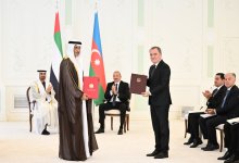 Prezidentlər İlham Əliyevin və Şeyx Məhəmməd bin Zayed Al Nəhyanın geniş tərkibdə görüşü olub, Azərbaycan-Birləşmiş Ərəb Əmirlikləri sənədləri mübadilə edilib (FOTO)