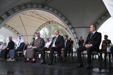 Prezidentlər İlham Əliyev və Şeyx Məhəmməd bin Zayed Al Nəhyan Cıdır düzündə Qarabağ atlarının şousunu izləyiblər (FOTO) (YENİLƏNİB)