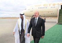 Birləşmiş Ərəb Əmirliklərinin Prezidenti Azərbaycana rəsmi səfərə gəlib (FOTO)
