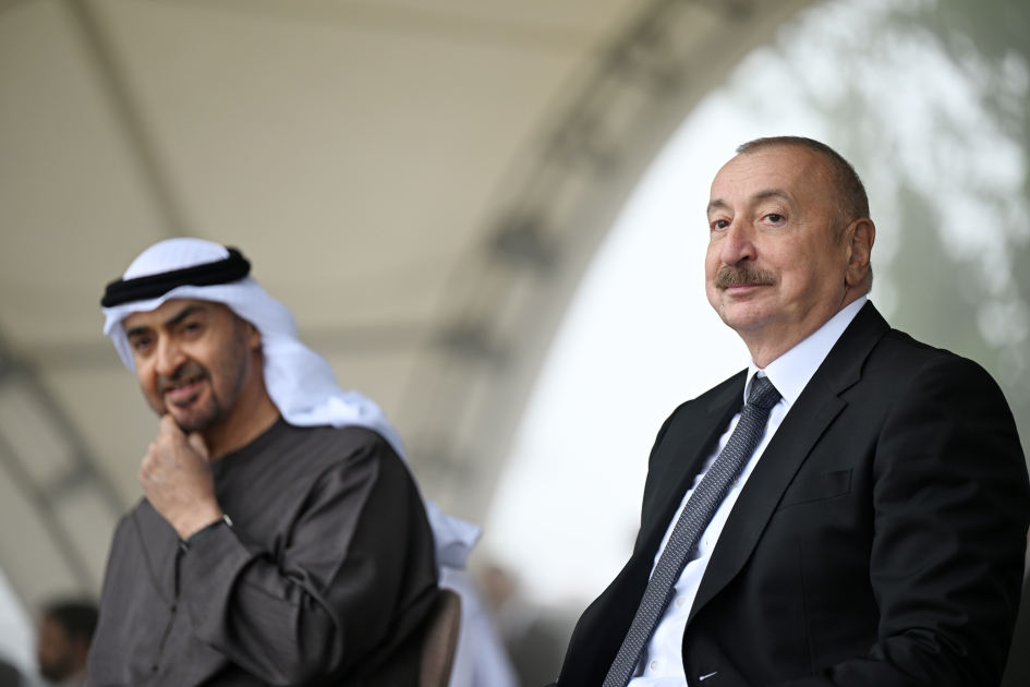 Prezidentlər İlham Əliyev və Şeyx Məhəmməd bin Zayed Al Nəhyan Cıdır düzündə Qarabağ atlarının şousunu izləyiblər (FOTO)