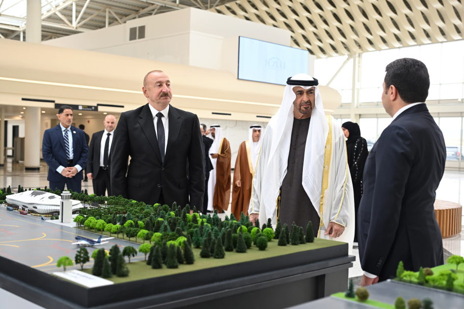 Birləşmiş Ərəb Əmirliklərinin Prezidenti Azərbaycana rəsmi səfərə gəlib (FOTO)