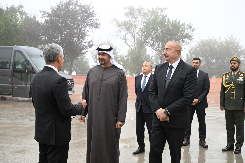 Prezident İlham Əliyev və Prezident Şeyx Məhəmməd bin Zayed Al Nəhyan Yeni Şuşa məscidində tikinti işlərinin gedişi ilə tanış olublar (FOTO)