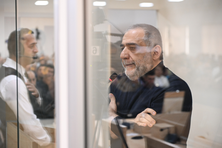 Ruben Vardanyan “Ermənistanın Baş naziri Nikol Paşinyanın, ATƏT-in Minsk qrupunun üzvlərinin və BQXK nümayəndələrinin dindirilməsini” məhkəmədən xahiş edib (FOTO)