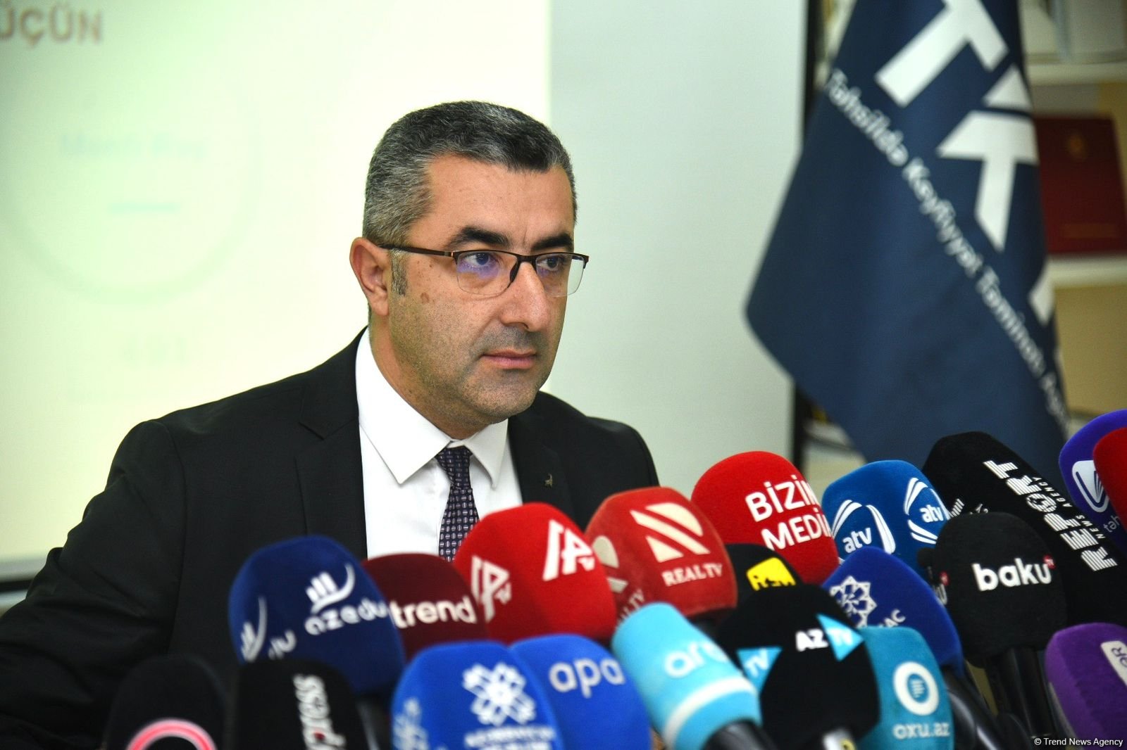 Hüquqşünaslıq ixtisası üzrə peşə imtahanında iştirak edənlərdən 72 nəfər şəhadətnamə alıb - Sədr