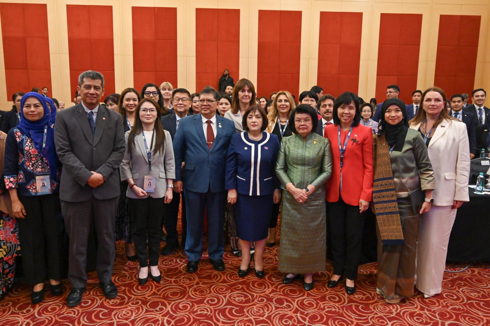 Milli Məclisin sədri Sahibə Qafarova Malayziyada AİPA-nın 2-ci Qadın Siyasi Liderlər Forumunda çıxış edib (FOTO)