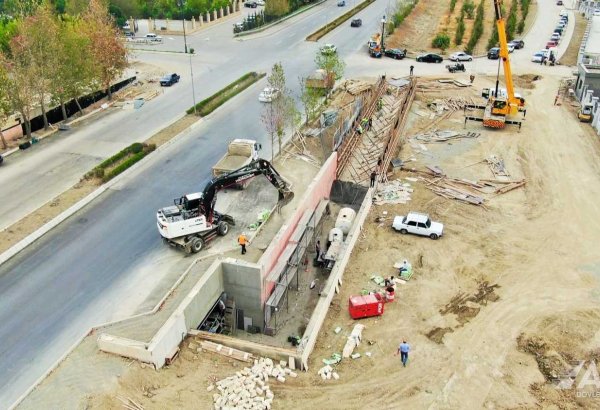 Yevlax şəhərində yeni yeraltı piyada keçidinin inşası yekunlaşmaq üzrədir (FOTO/VİDEO)