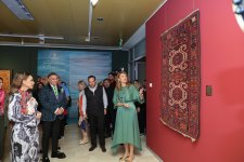 Azərbaycan Milli Xalça Muzeyində “Əsrlərin sədasında xalça sehri” adlı sərgi açılıb (FOTO)