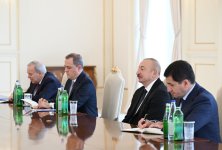 Prezident İlham Əliyev Avropa İttifaqının Genişlənmə üzrə komissarını qəbul edib (FOTO)