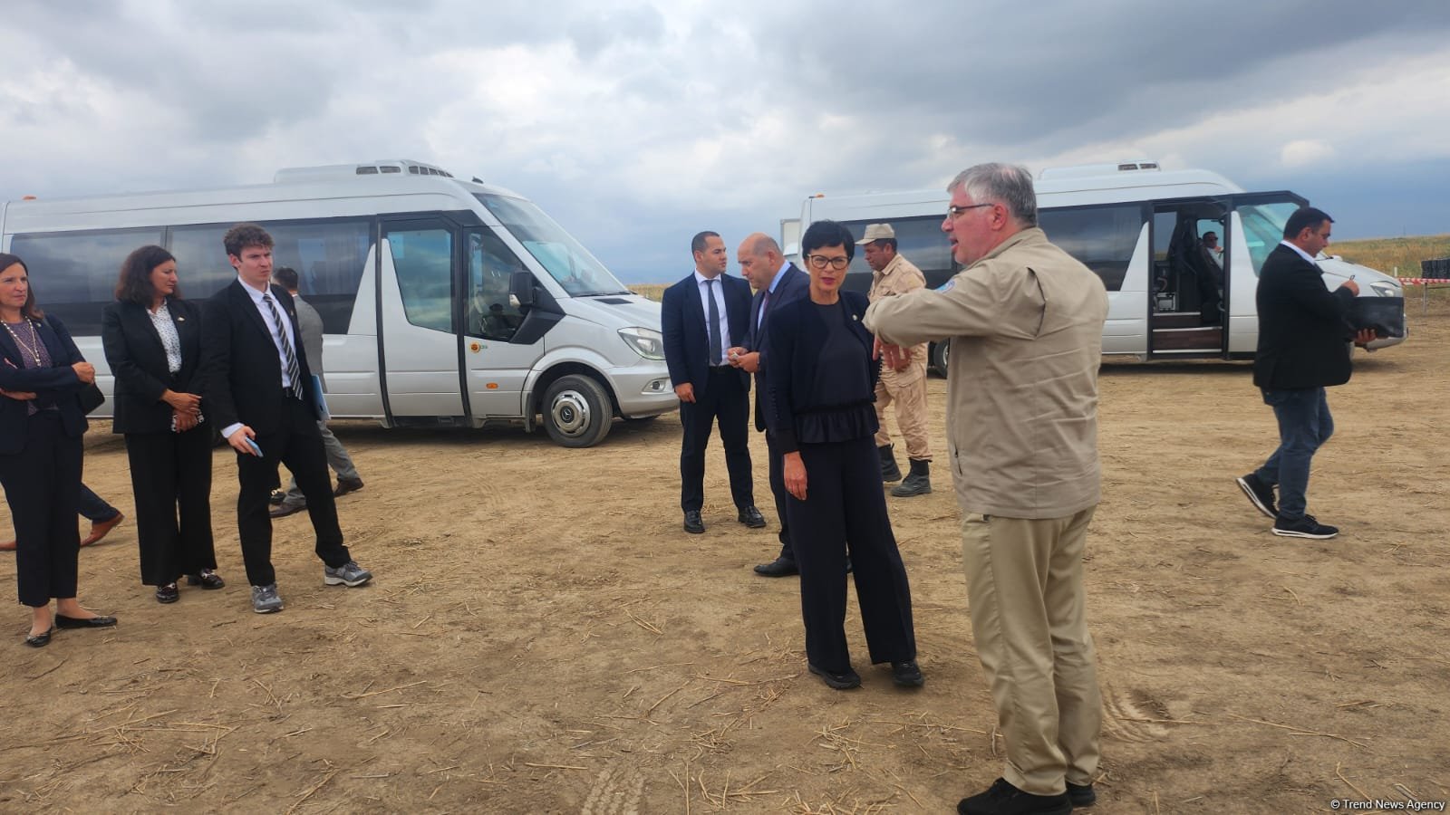Marta Kos Ağdamda mina partlayışı prosesini izləyib (FOTO/VİDEO)