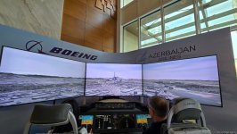 Bakıda "Boeing 787 Dreamliner" simulyatoru təqdim olunub (FOTO)