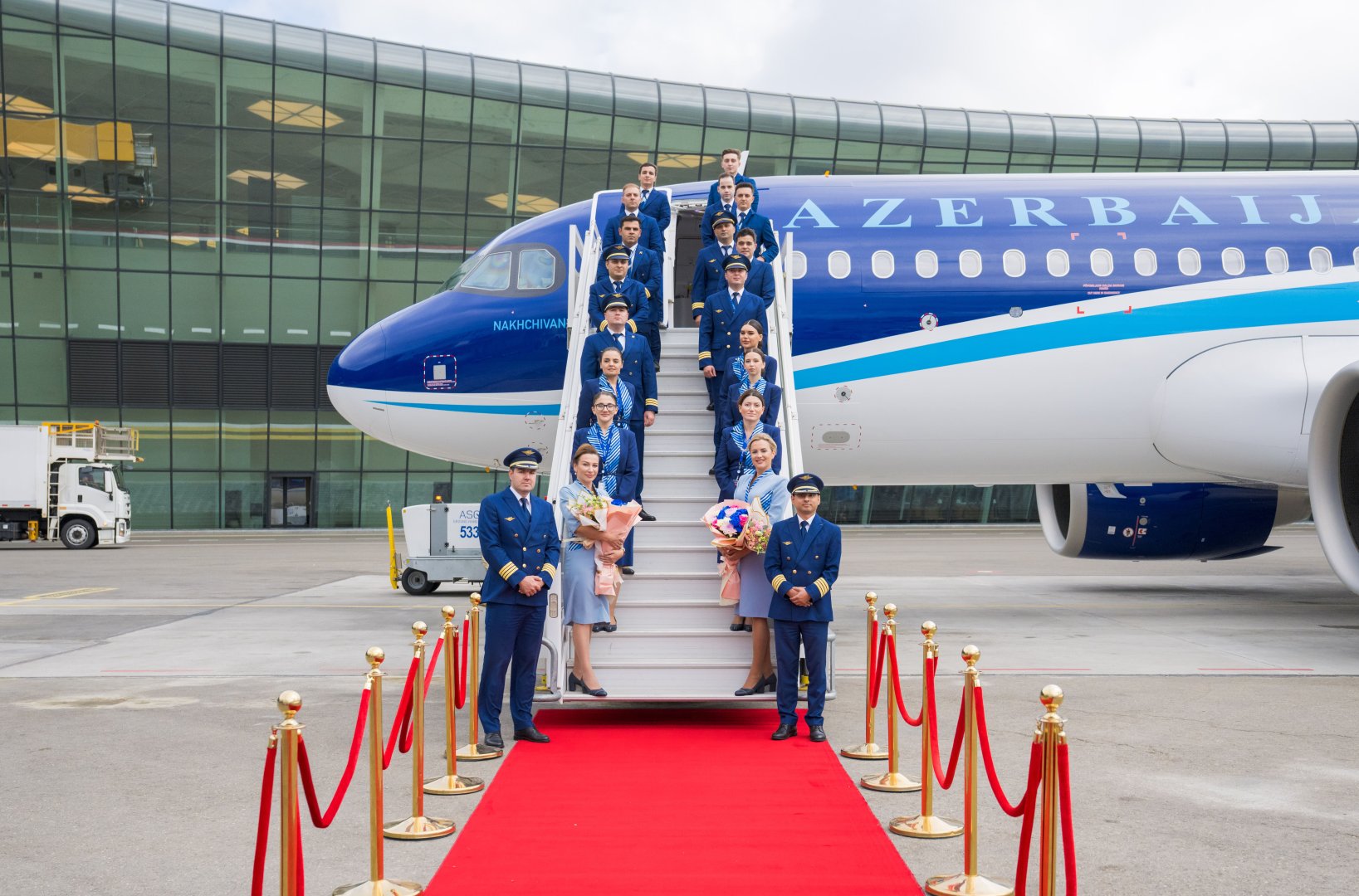 AZAL donanmasına yeni “Airbus A320neo” təyyarəsini əlavə etdi (FOTO)