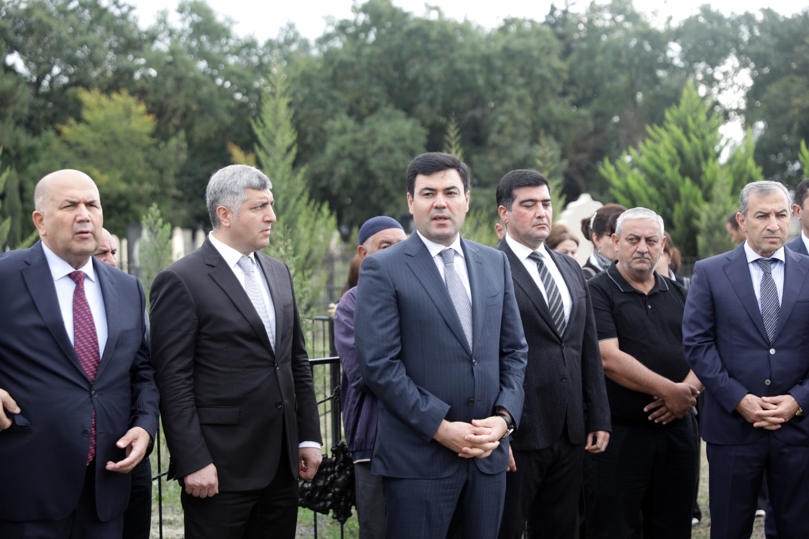 Xaçmazda Şəhidlərin məzarları ziyarət olunub, xatirələri ehtiramla yad edilib (FOTO)