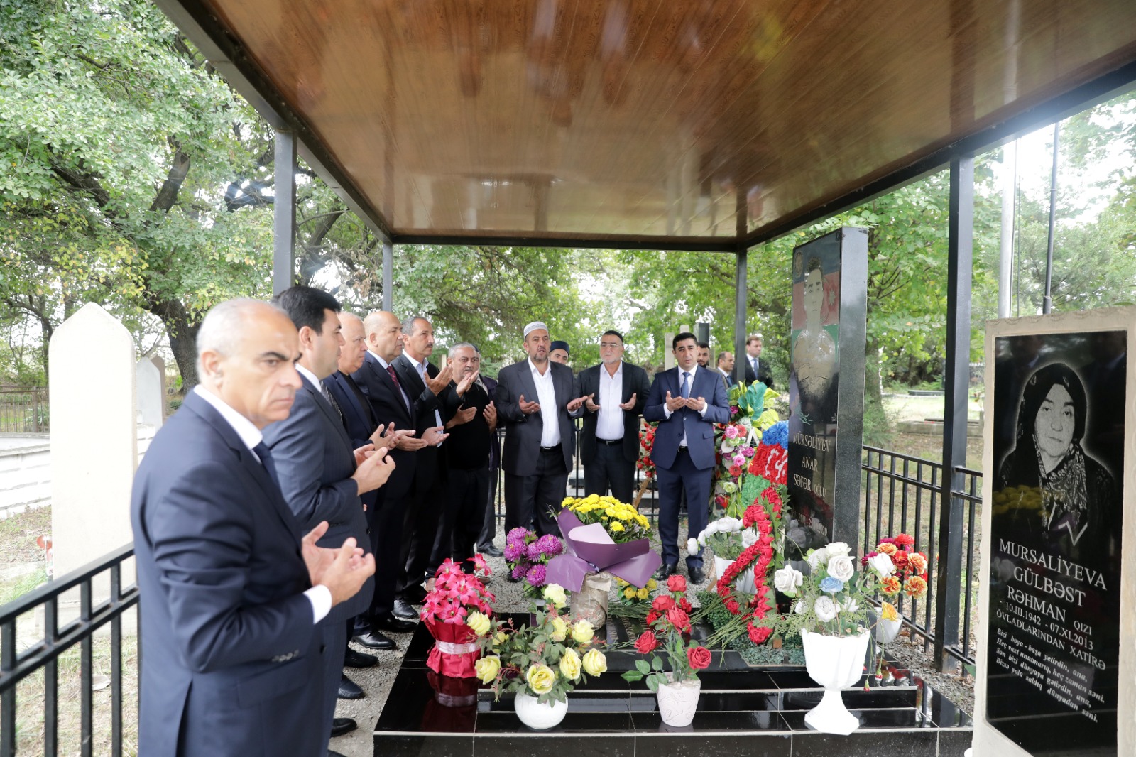 Xaçmazda Şəhidlərin məzarları ziyarət olunub, xatirələri ehtiramla yad edilib (FOTO)