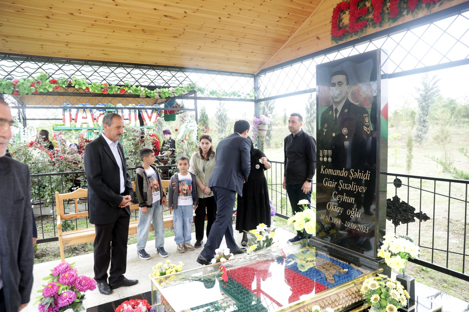 Xaçmazda Şəhidlərin məzarları ziyarət olunub, xatirələri ehtiramla yad edilib (FOTO)