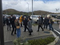 Növbəti köç karvanı Kəlbəcər şəhərinə çatıb: açarlar təqdim olunub (FOTO) (YENİLƏNİB)