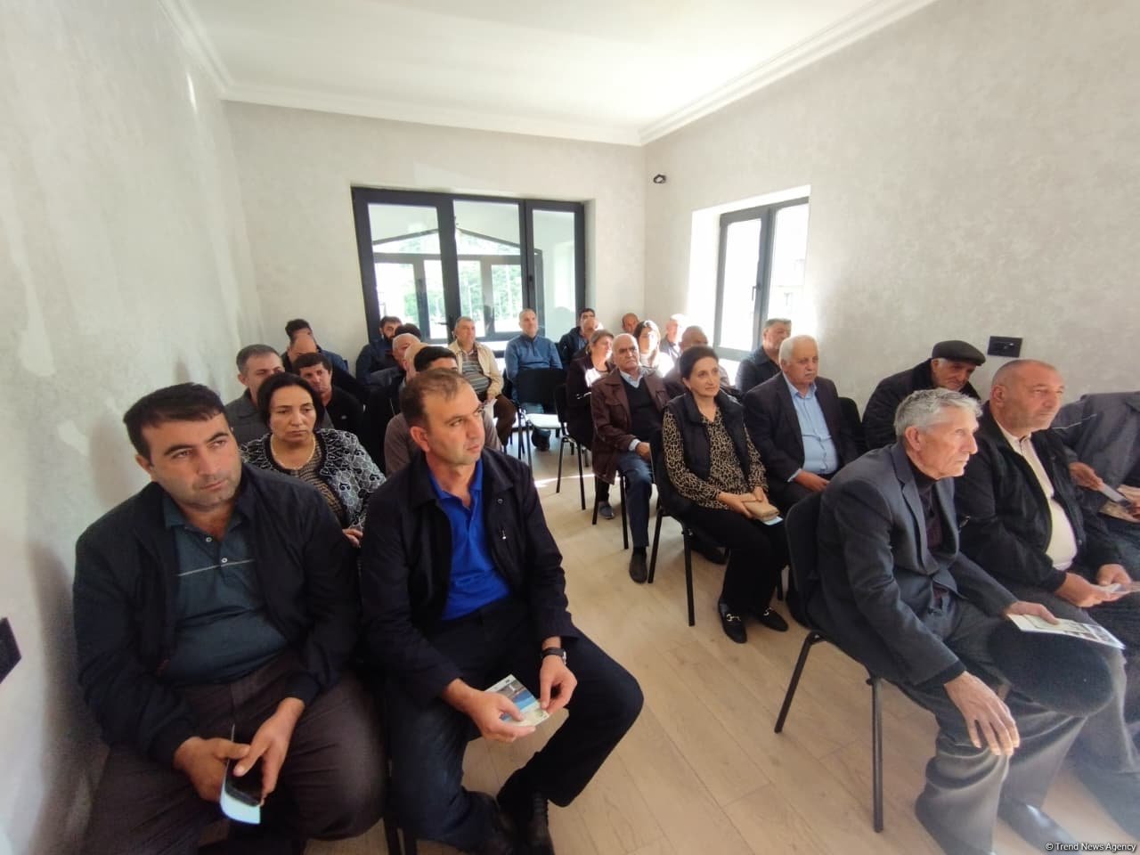 Növbəti köç karvanı Kəlbəcər şəhərinə çatıb: açarlar təqdim olunub (FOTO) (YENİLƏNİB)