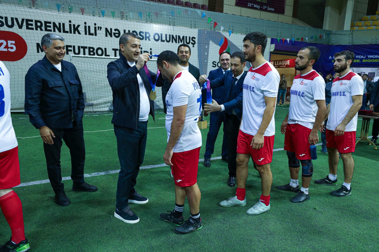 Balaxanı neftçiləri “Konstitusiya və Suverenlik İli” minifutbol turnirinin qalibi oldu (FOTO)