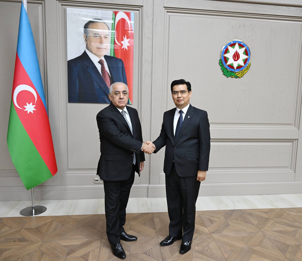 Azərbaycan və Laos arasında müxtəlif sahələrdə əməkdaşlıq müzakirə edilib (FOTO)