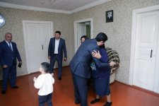 Elnur Rzayev 5 yaşı tamam olan şəhid övladını təbrik edib (FOTO)