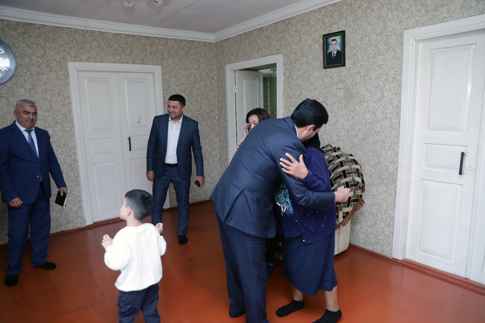 Elnur Rzayev 5 yaşı tamam olan şəhid övladını təbrik edib (FOTO)