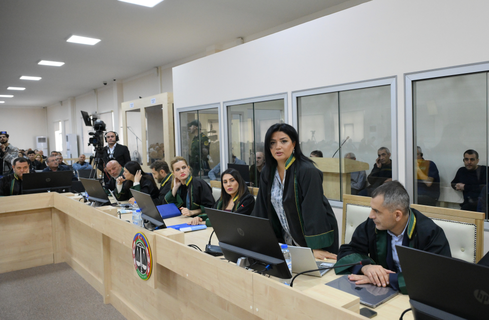 Ermənistan vətəndaşlarının məhkəməsində Xocalı soyqırımı, Qarakənd faciəsi və digər cinayətlərlə bağlı sənədlər elan edilib (FOTO)