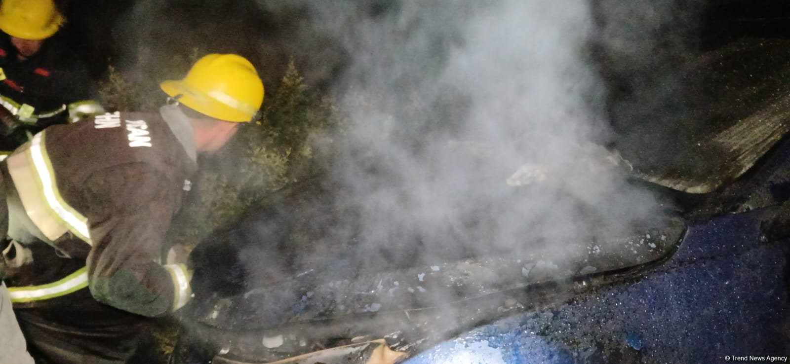 Ağdamda minik avtomobili yanıb (FOTO)