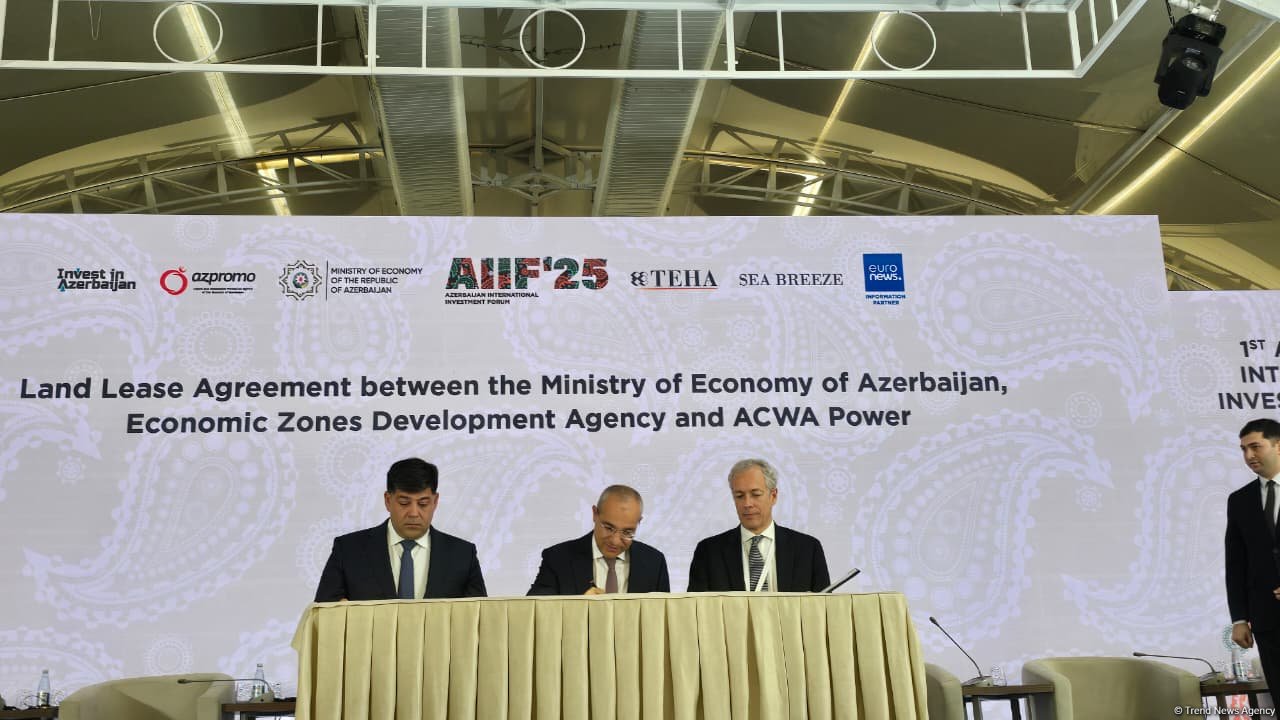 Azərbaycan və "ACWA Power" arasında Xəzər Dənizi Su Duzsuzlaşdırma Zavodunun inşası üzrə tərəfdaşlıq sazişi imzalanıb (FOTO)