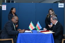 Ceyhun Bayramov Nyu-Yorkda Surinamlı həmkarı ilə görüşüb (FOTO)