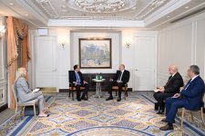 Prezident İlham Əliyev “Blackstone” şirkətinin prezidenti və baş əməliyyat direktoru Conatan Qrey ilə görüşüb (FOTO/VİDEO)
