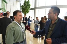 Nəsimi yaradıcılığının ən mühüm cəhətlərindən biri insana məhəbbət ideyasıdır - Professor