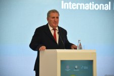 Heydər Əliyev Mərkəzində 3-cü Nəsimi - şeir, mənəviyyat və incəsənət festivalının təntənəli açılışı olub (FOTO)