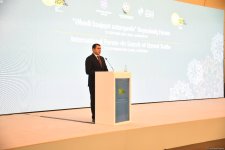 Heydər Əliyev Mərkəzində 3-cü Nəsimi - şeir, mənəviyyat və incəsənət festivalının təntənəli açılışı olub (FOTO)