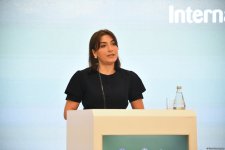 Heydər Əliyev Mərkəzində 3-cü Nəsimi - şeir, mənəviyyat və incəsənət festivalının təntənəli açılışı olub (FOTO)