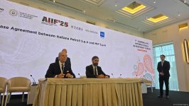SOCAR və İtaliyanın neft şirkəti arasında səhmlərin alqı-satqısı barədə saziş imzalanıb (FOTO)