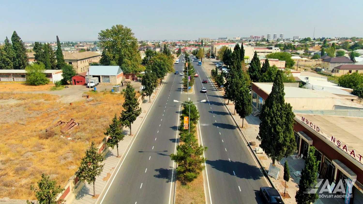 Gəncə şəhərinin daxili yollarının əsaslı təmiri işləri yekunlaşmaq üzrədir (FOTO/VİDEO)