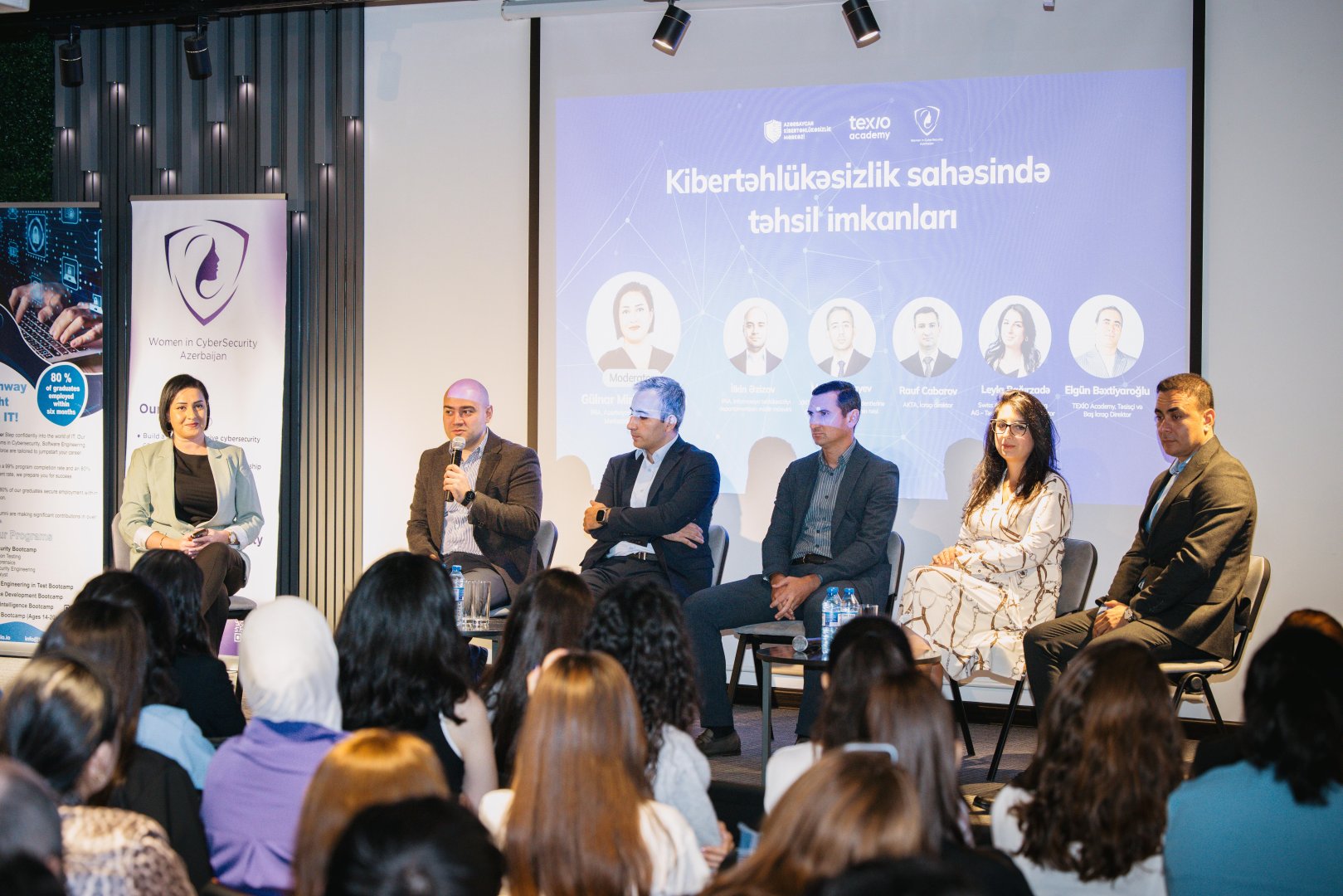 Qadınlar üçün kibertəhlükəsizlik sahəsi üzrə tədbir keçirilib (FOTO)