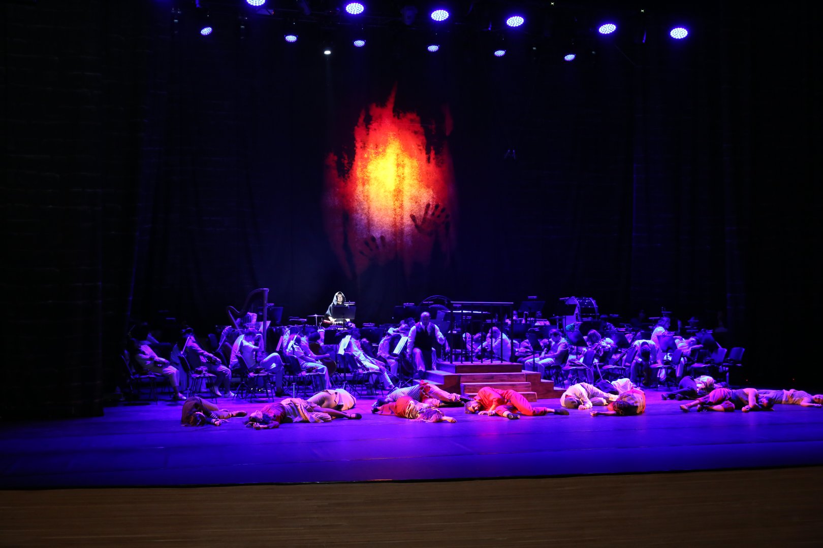 Nəsimi festivalında “İblis” yeni təqdimatda nümayiş olunub (FOTO/VİDEO)