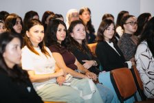 Qadınlar üçün kibertəhlükəsizlik sahəsi üzrə tədbir keçirilib (FOTO)